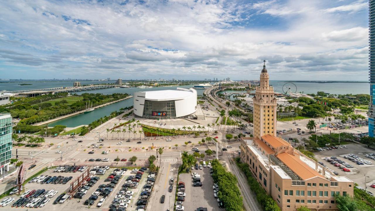 Global Luxury Suites Miami Worldcenter Extérieur photo