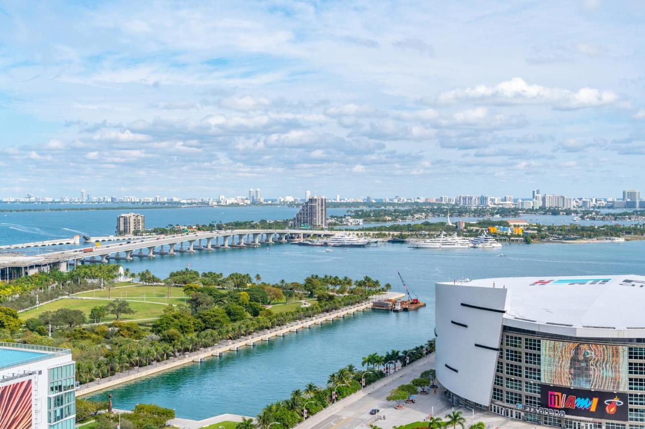 Global Luxury Suites Miami Worldcenter Extérieur photo