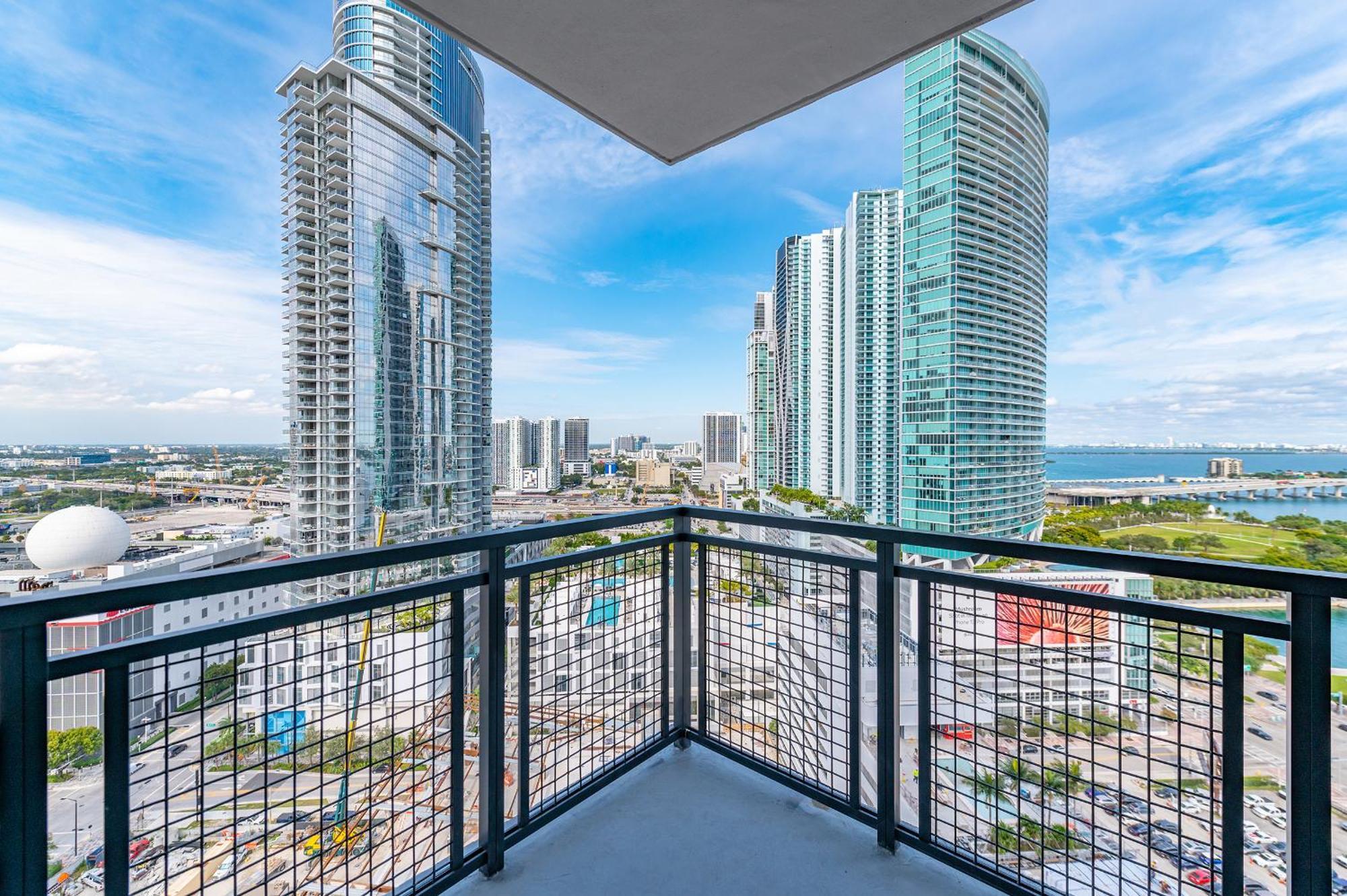 Global Luxury Suites Miami Worldcenter Chambre photo